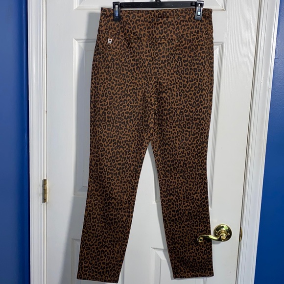 Belle by Kim Gravel Denim - Belle by Kim Gravel Animal Print Jean, Size 10